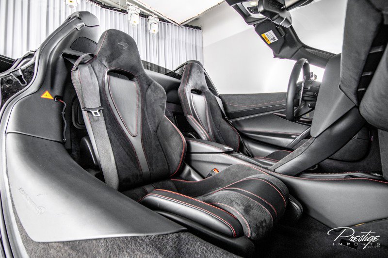 Used 2022 McLaren 720S Spider image 56
