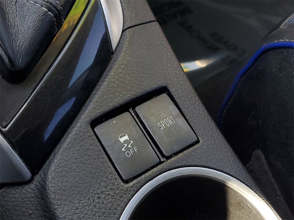 Used 2019 Toyota Corolla SE image 29