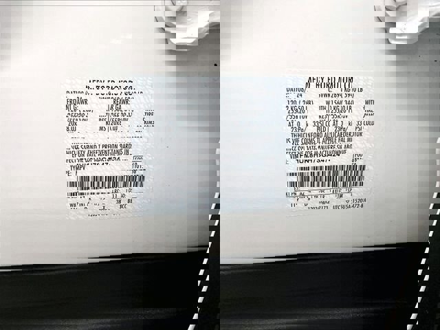 Used 2025 Ford Explorer Platinum w/ LUX Leather Package AWD/4WD image 35