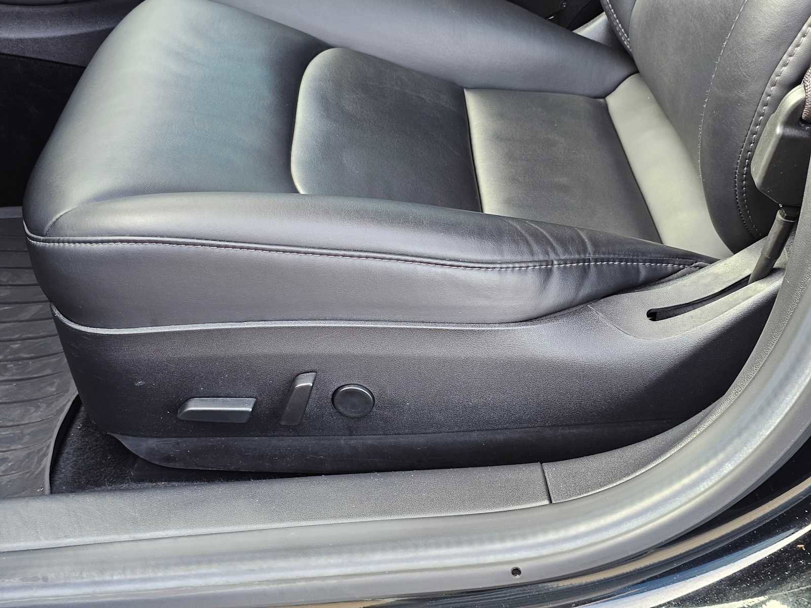 Used 2018 Tesla Model 3 Long Range image 24