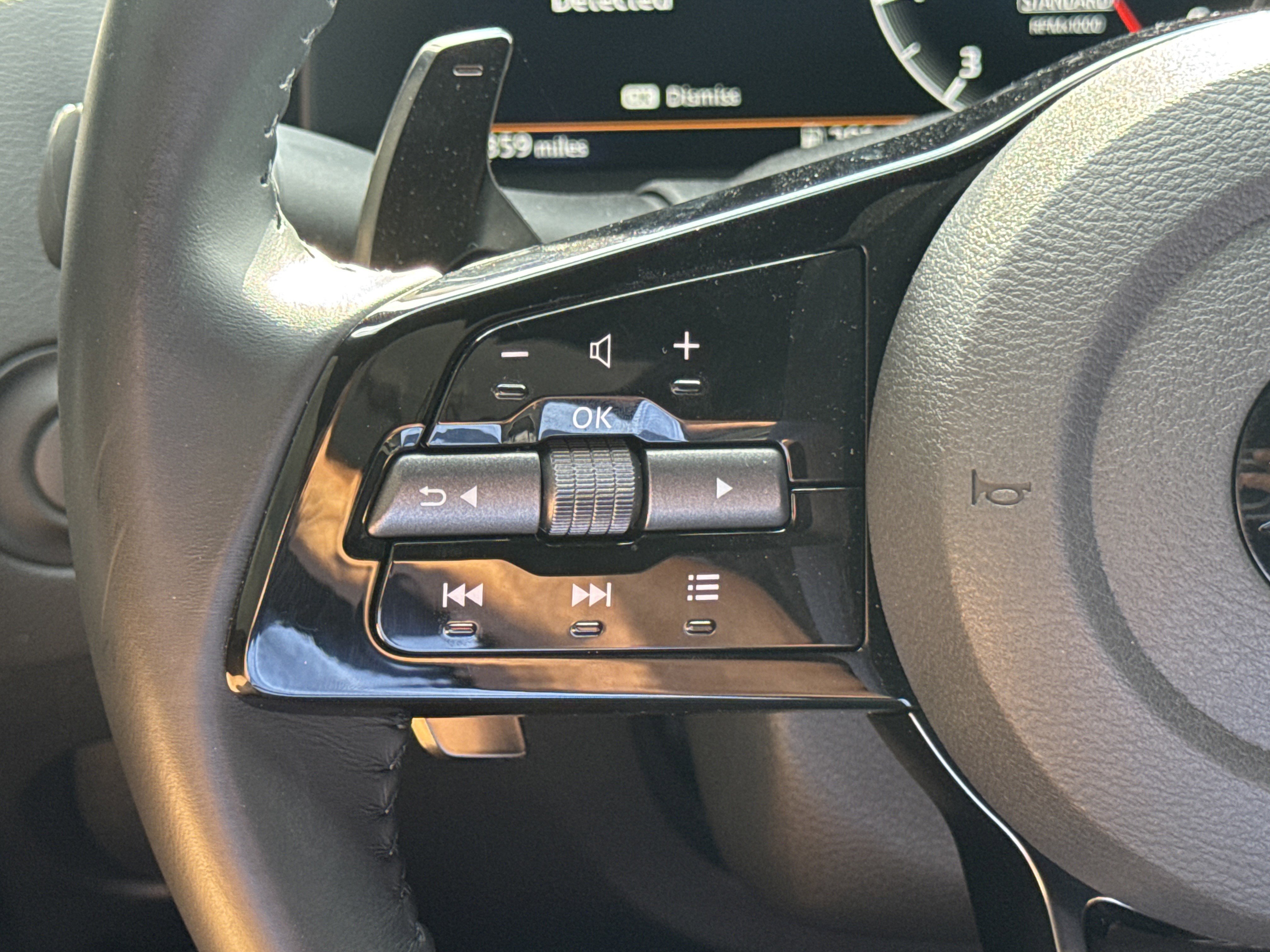 Used 2024 Nissan Z Performance w/ Floor Mat Package image 14