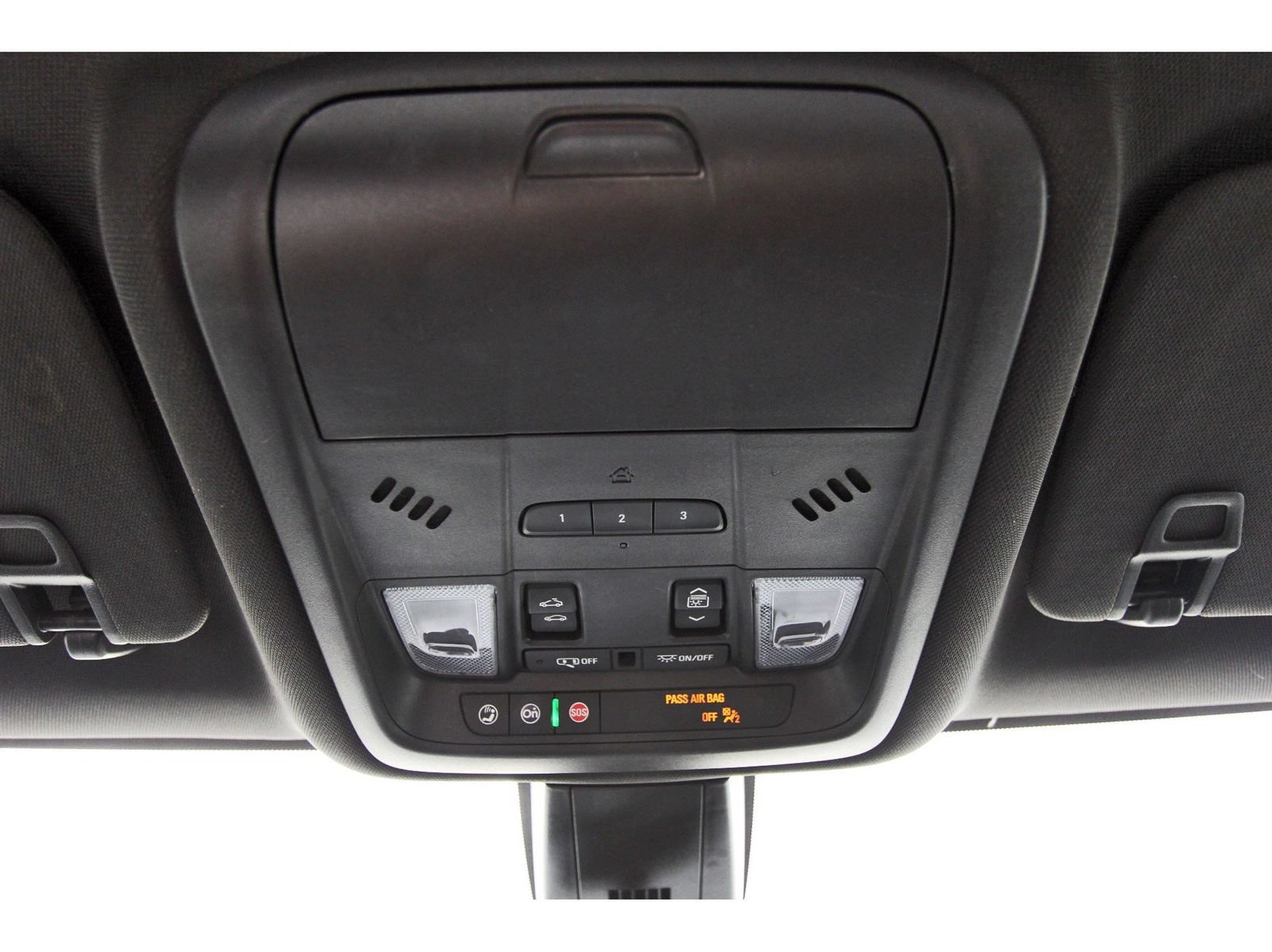 Used 2022 Chevrolet Blazer Premier w/ Enhanced Convenience Package FWD image 23