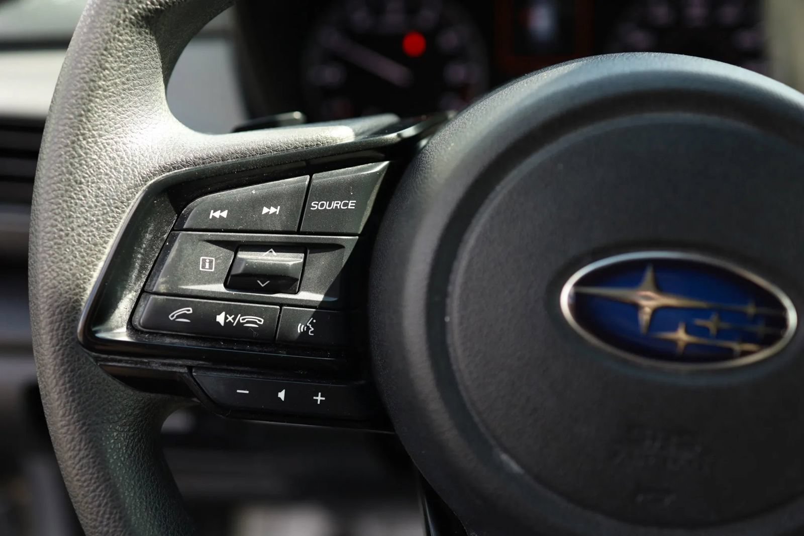Used 2024 Subaru Crosstrek 2.0i Premium AWD/4WD image 14