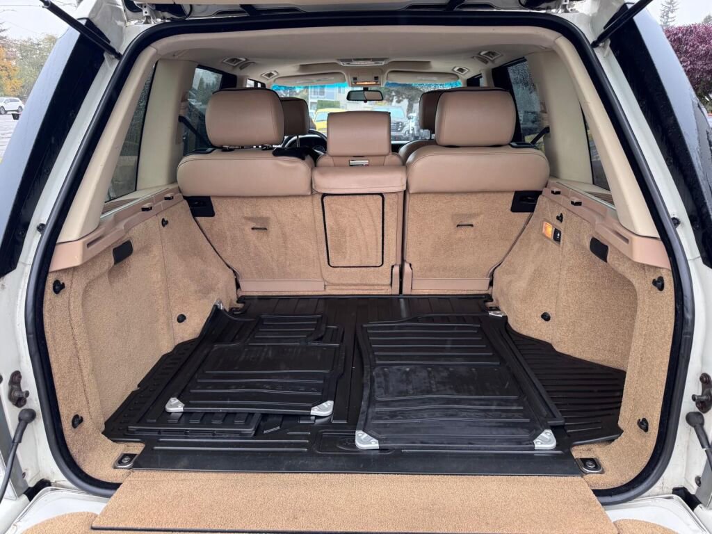 Used 2004 Land Rover Range Rover HSE image 13