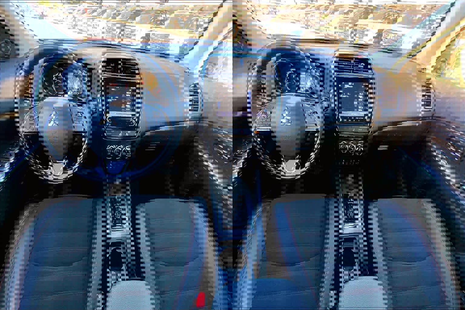 Used 2024 Mitsubishi Outlander Sport SE image 13