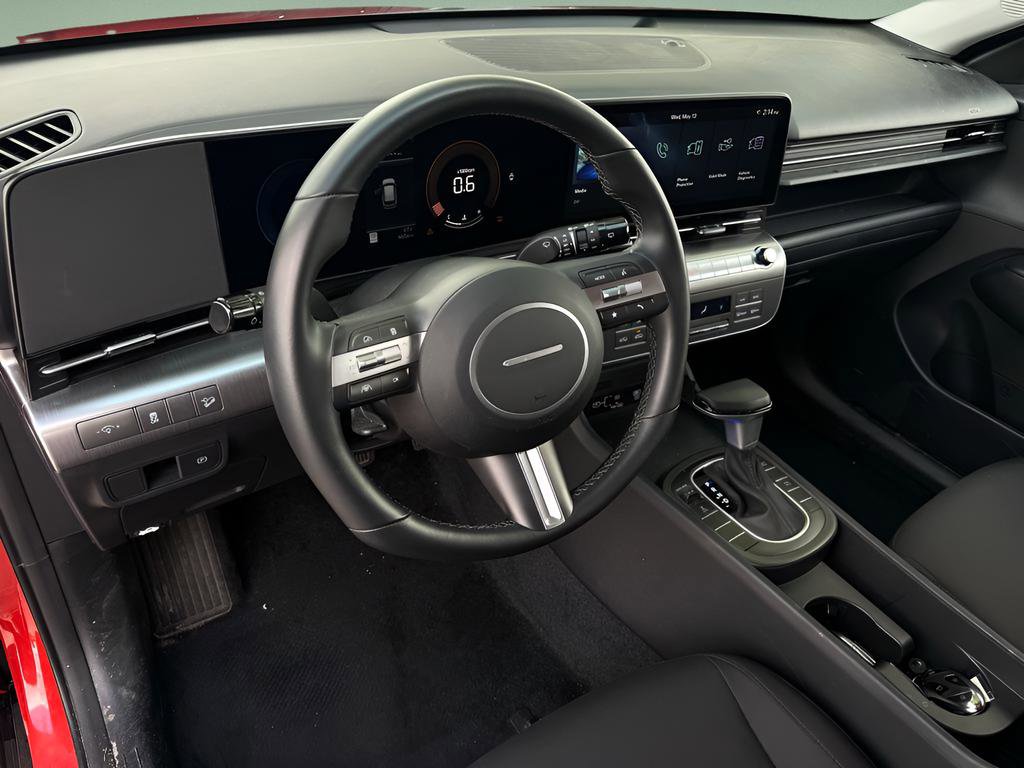 Used 2025 Hyundai Kona SEL AWD/4WD image 21