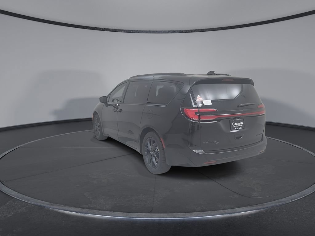 New 2026 Chrysler Pacifica Limited image 13
