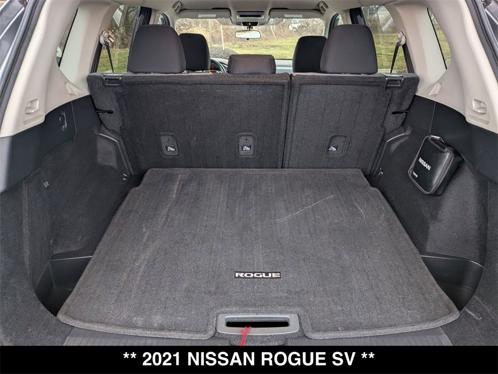 Used 2021 Nissan Rogue SV image 10