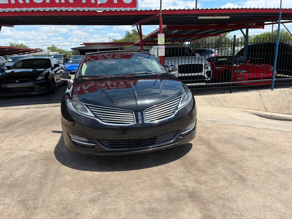 Used 2015 Lincoln MKZ w/ Equipment Group 102A Reserve FWD image 4