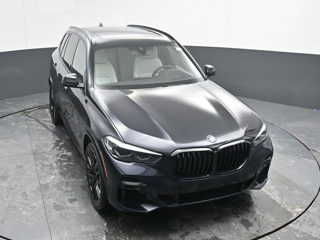 Used 2023 BMW X5 xDrive40i w/ M Sport Package image 41