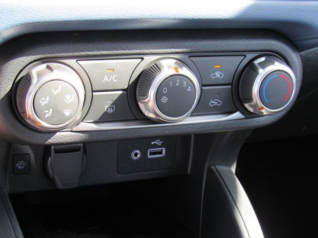 New 2025 Nissan Versa SV w/ Trunk Package image 15