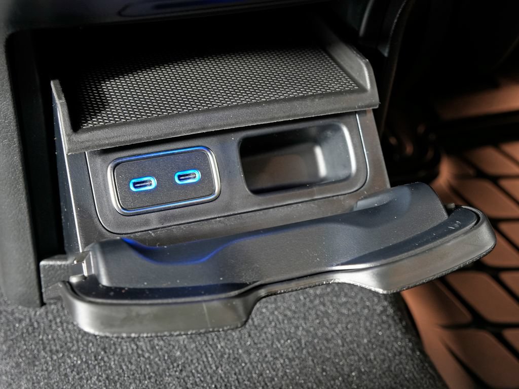 New 2026 Mercedes-Benz GLS 63 AMG 4MATIC image 32