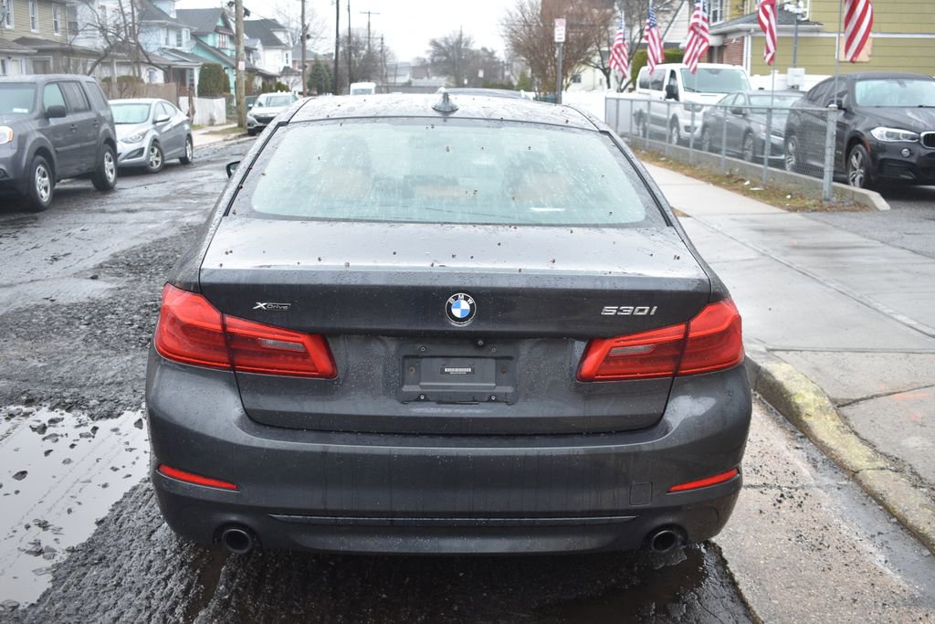 Used 2019 BMW 530i xDrive w/ Convenience Package AWD/4WD image 7