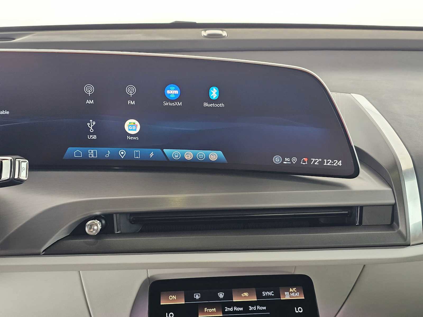 New 2026 Cadillac Vistiq Luxury AWD/4WD image 27