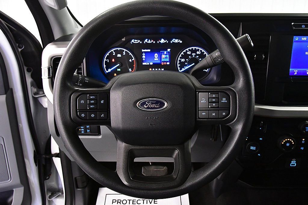 Used 2024 Ford F350 XLT image 22