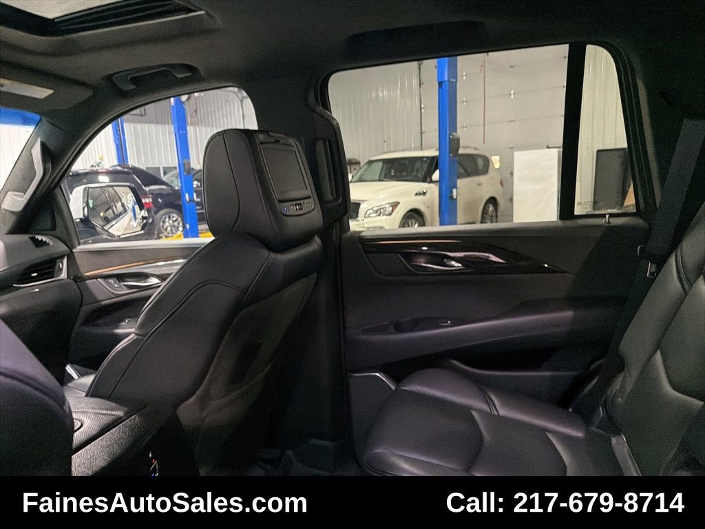 Used 2018 Cadillac Escalade Platinum image 56