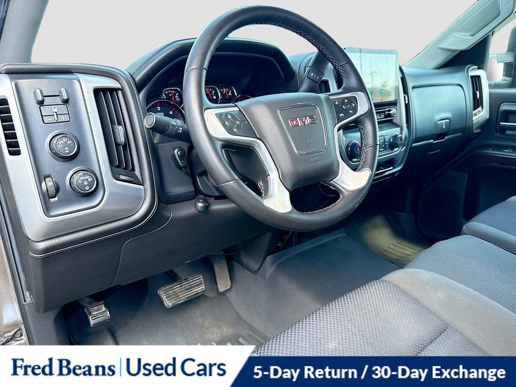 Used 2015 GMC Sierra 1500 SLE w/ SLE Value Package AWD/4WD image 11