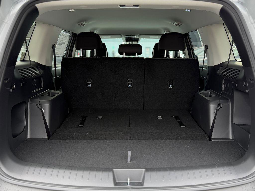 New 2026 Hyundai Santa Fe SE image 5