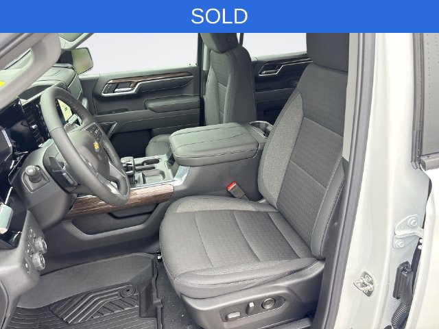New 2026 Chevrolet Silverado 1500 LT w/ Z71 Off-Road Package AWD/4WD image 11