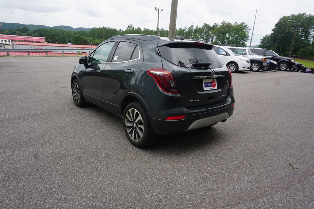 Used 2017 Buick Encore Essence FWD image 17