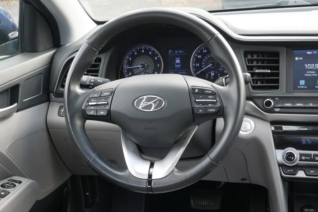 Used 2020 Hyundai Elantra Value Edition image 16