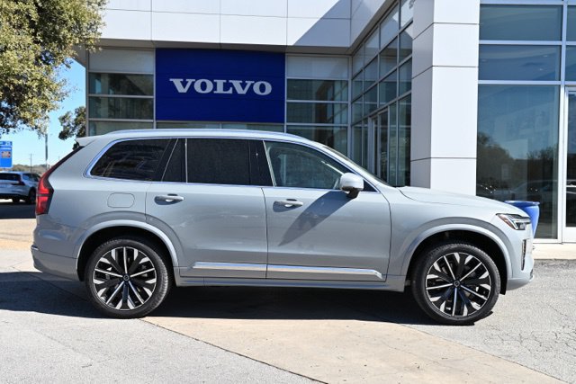 New 2026 Volvo XC90 B5 Core AWD/4WD image 4
