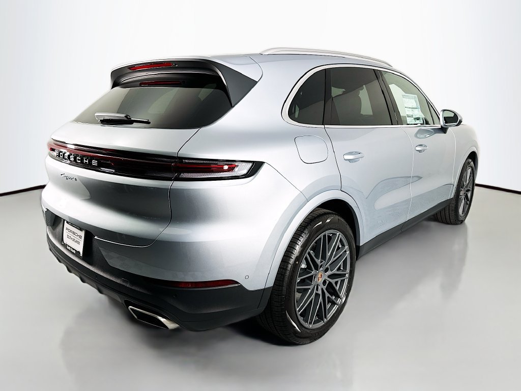 New 2026 Porsche Cayenne AWD/4WD image 9