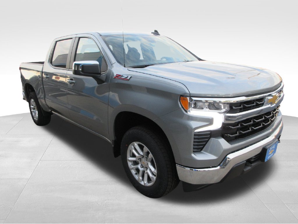 New 2026 Chevrolet Silverado 1500 LT w/ Z71 Off-Road Package AWD/4WD image 8