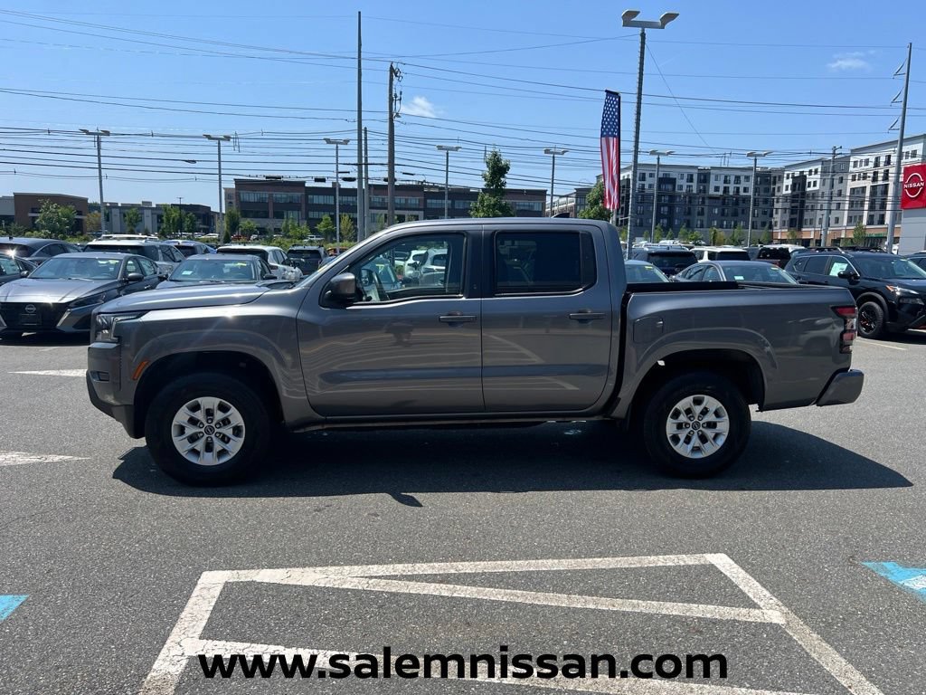 Used 2024 Nissan Frontier SV AWD/4WD image 4