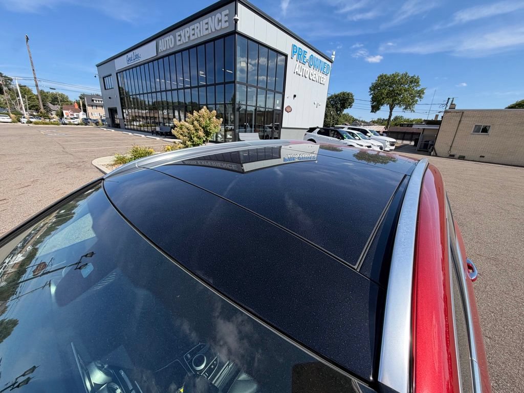 Used 2018 Mercedes-Benz GLC 300 4MATIC image 7