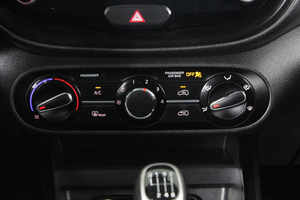 Used 2020 Kia Soul LX image 19