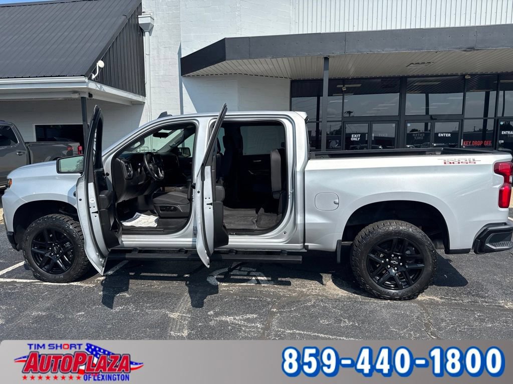 Used 2022 Chevrolet Silverado 1500 LT Trail Boss w/ Safety Package AWD/4WD image 24