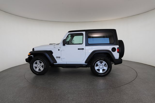 Used 2022 Jeep Wrangler Sport image 7