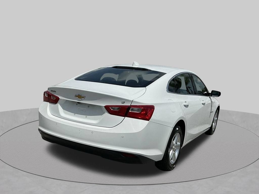 Used 2024 Chevrolet Malibu LT FWD image 12