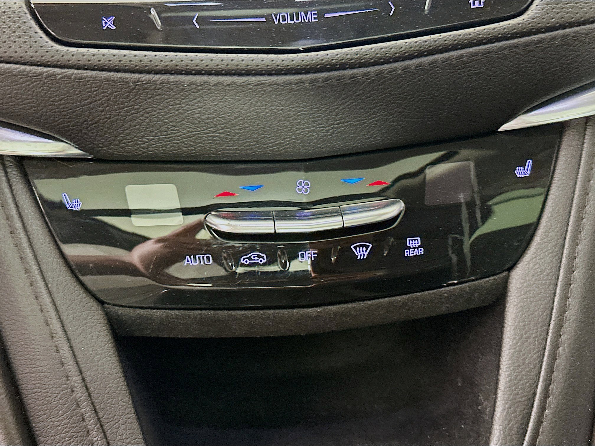 Used 2019 Cadillac XT5 Luxury FWD image 24