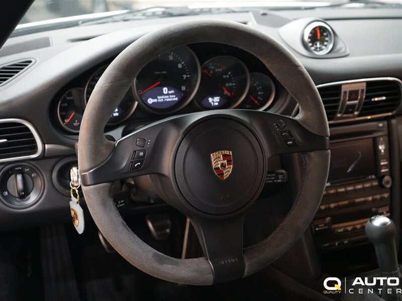 Used 2012 Porsche 911 Carrera GTS RWD image 23