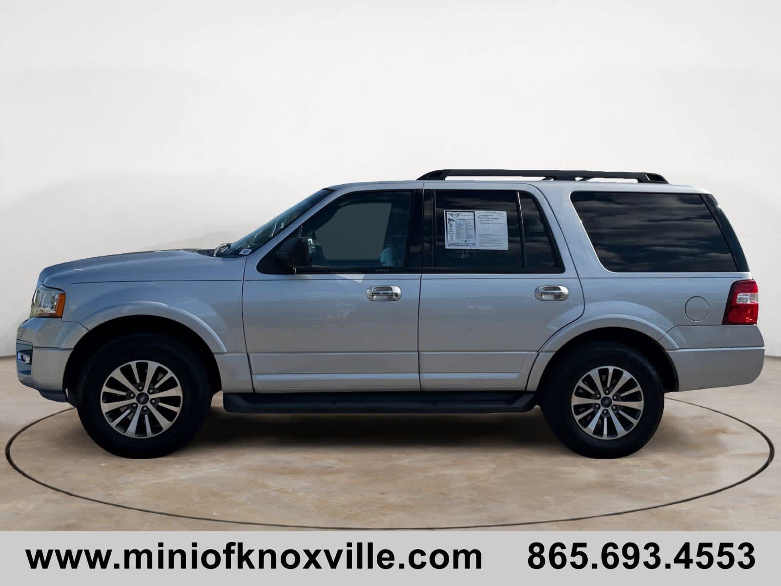 Used 2017 Ford Expedition XLT RWD image 6