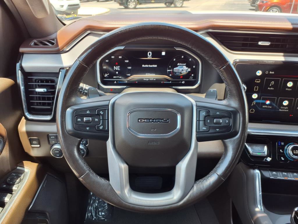Used 2022 GMC Sierra 1500 Denali w/ Denali Reserve Package image 16