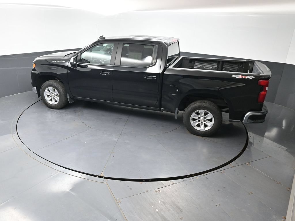 Used 2025 Chevrolet Silverado 1500 LT AWD/4WD image 45
