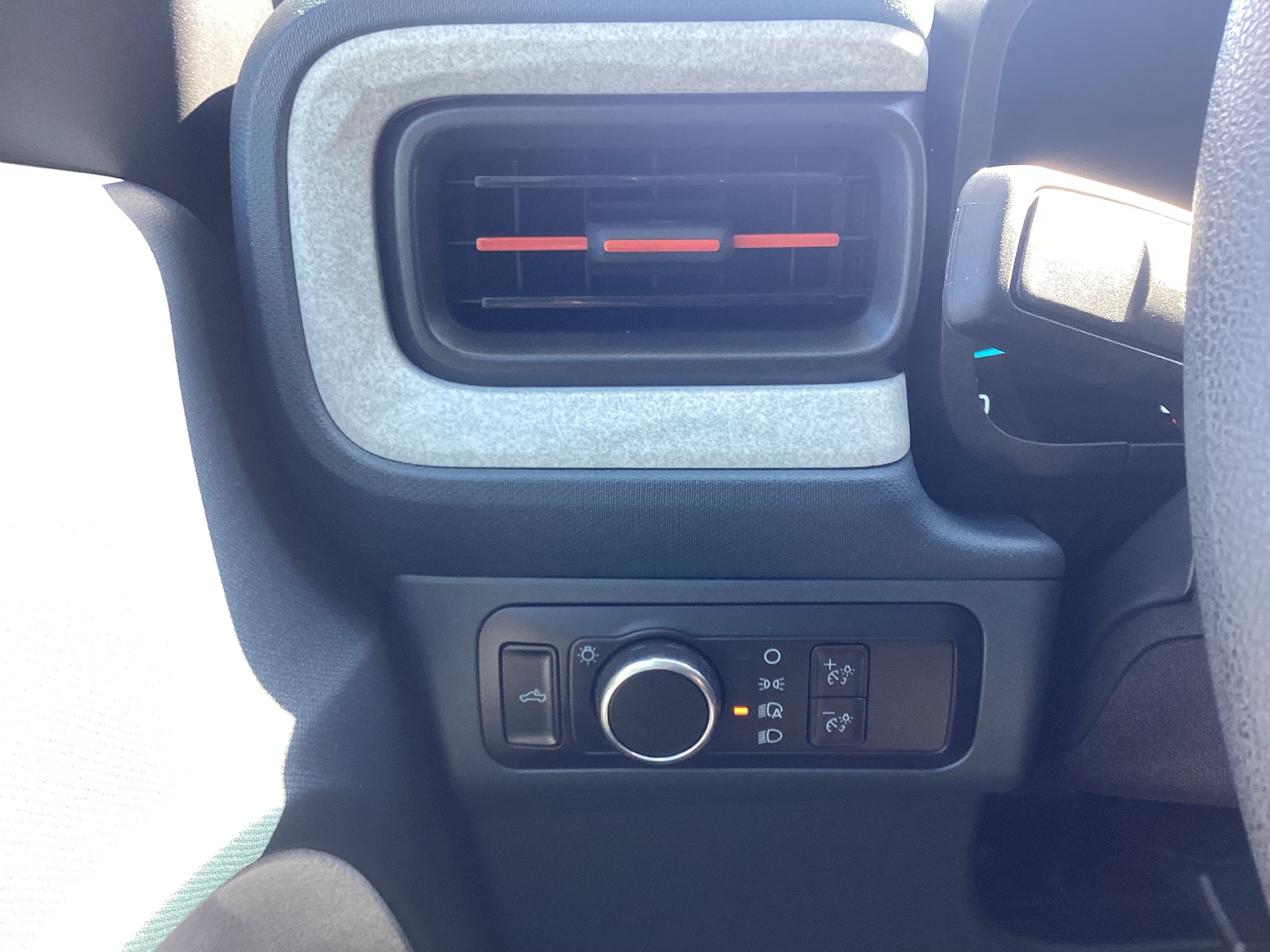 Used 2024 Ford Maverick XLT w/ Equipment Group 300A Standard AWD/4WD image 6