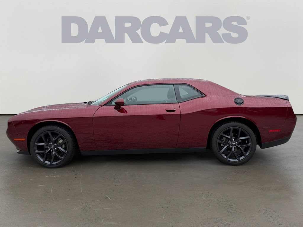 Used 2023 Dodge Challenger SXT w/ Blacktop Package RWD image 4