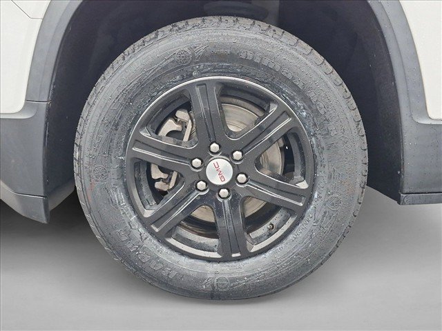 Used 2019 GMC Acadia SLE FWD image 23