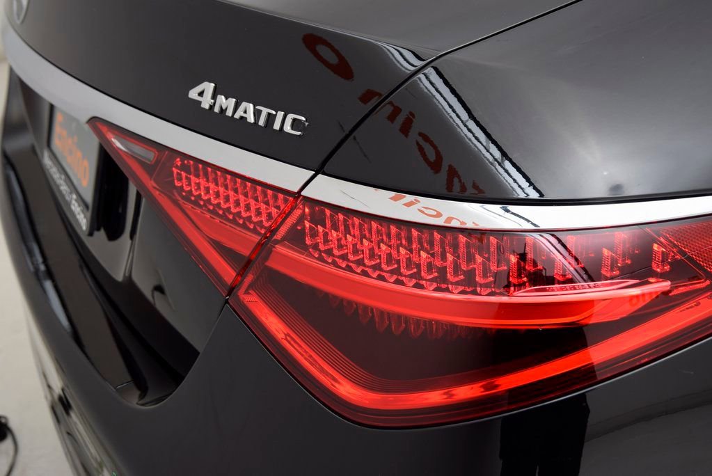 Used 2025 Mercedes-Benz S 580 4MATIC Sedan image 15