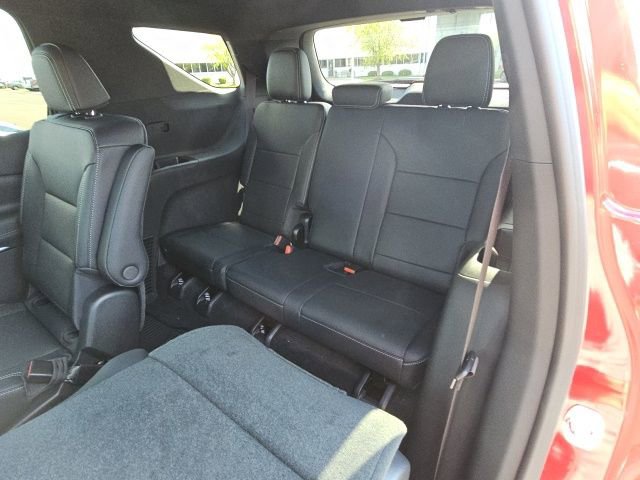New 2026 Chevrolet Traverse LT w/ Driver Confidence Package image 30