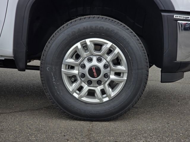New 2026 GMC Sierra 2500 SLE w/ SLE Value Package; image 9