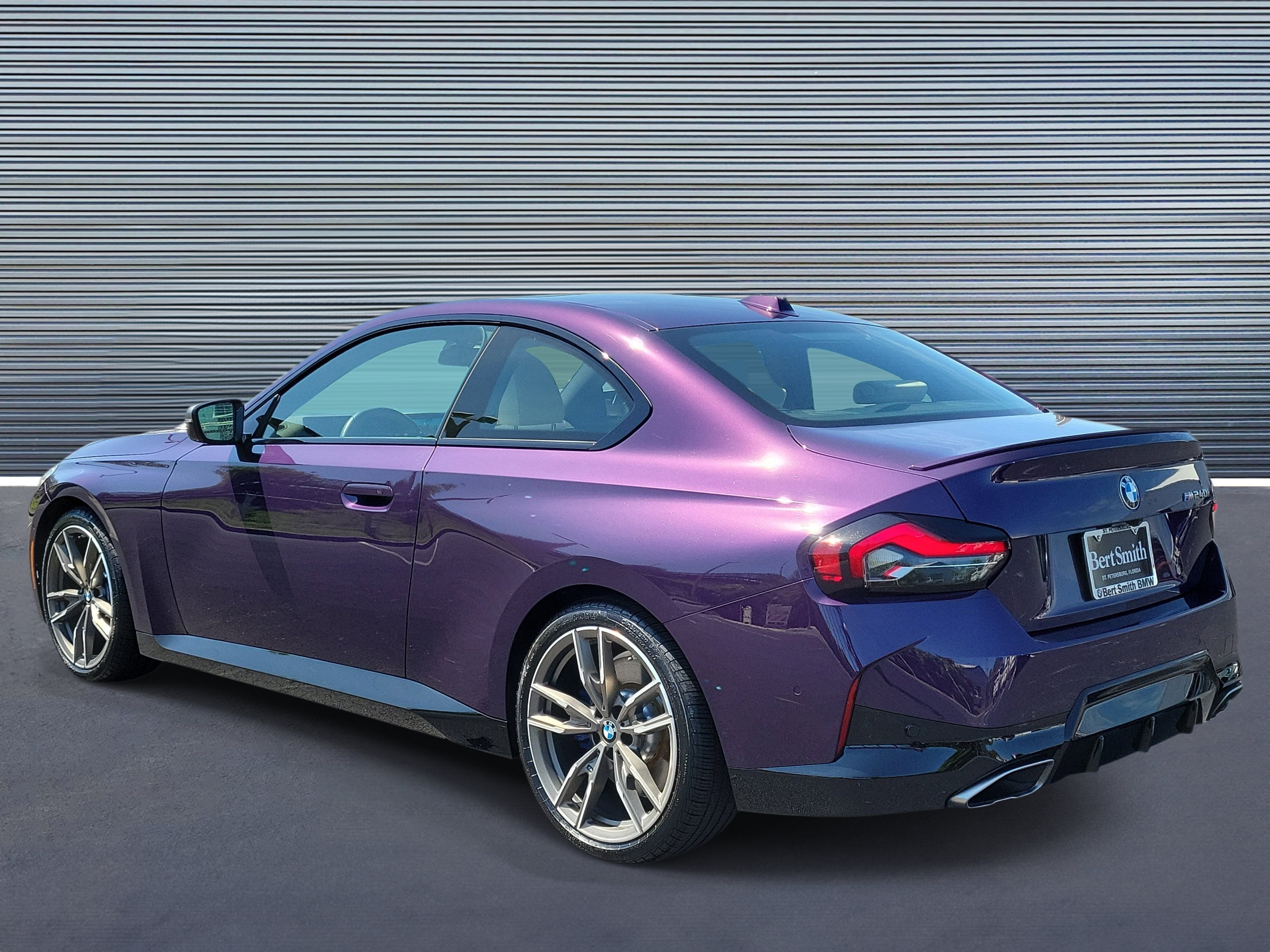 Used 2024 BMW M240i Coupe RWD image 4