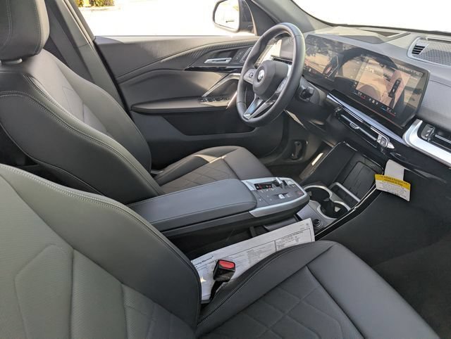 New 2026 BMW X2 xDrive28i w/ Technology Package AWD/4WD image 13