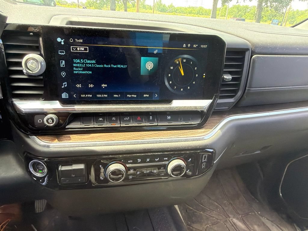 Used 2024 Chevrolet Silverado 1500 LT w/ Protection Package AWD/4WD image 11