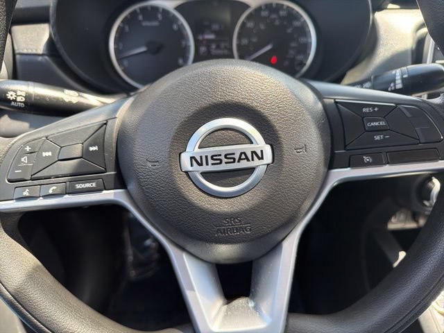 Used 2021 Nissan Versa S FWD image 13