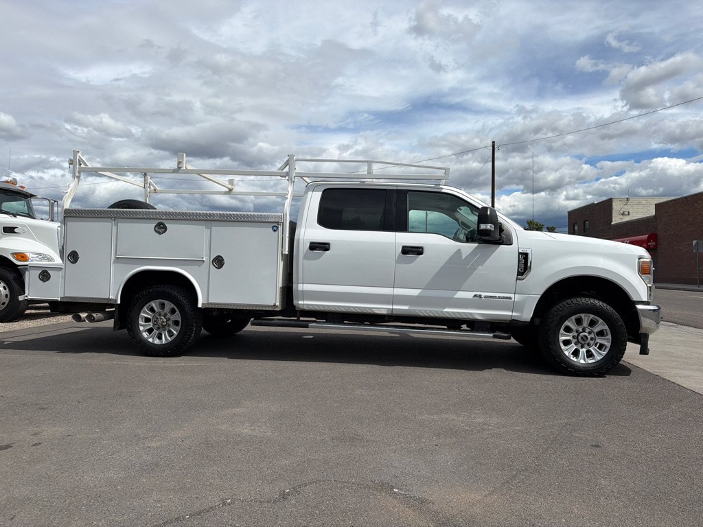 Used 2021 Ford F350 XLT AWD/4WD image 2